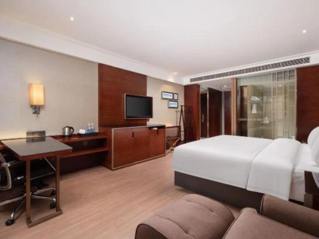 Bed in Echeng Hotel Wuhan Optics Valley Square Yangjiawan Metro Station