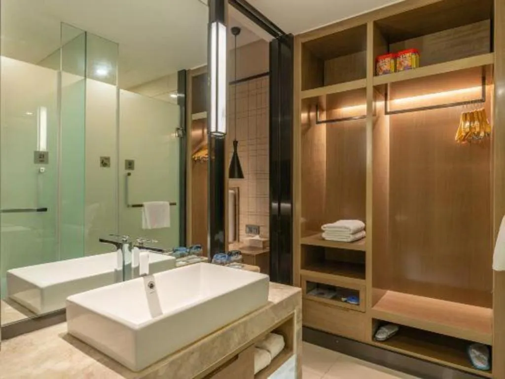 Echarm Hotel Jinan Railway Station Daming Lake