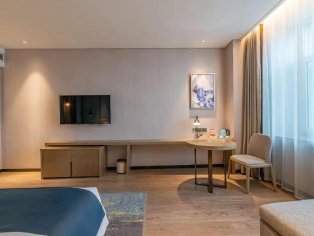 Echarm Hotel Jinan Railway Station Daming Lake