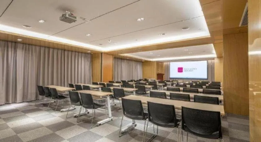 Echarm Hotel Jinan Railway Station Daming Lake