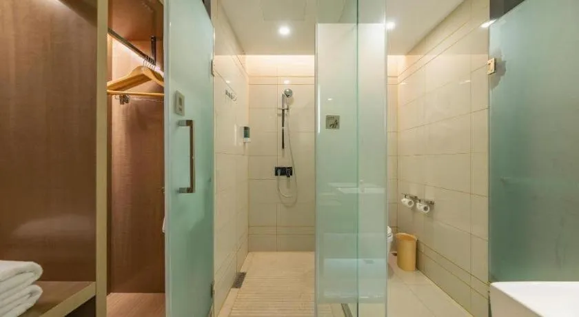 Echarm Hotel Jinan Railway Station Daming Lake