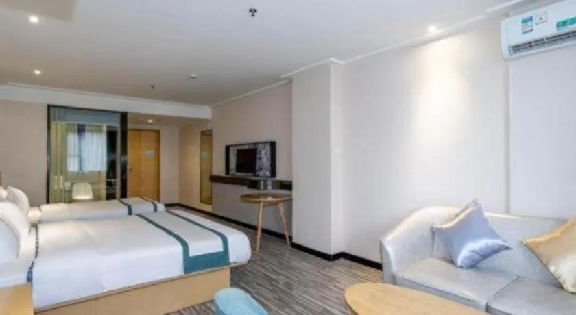 Bed in City Comfort Inn Beiliu Bus Terminal