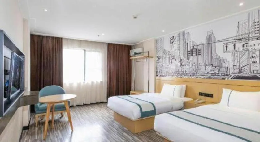 Bed in City Comfort Inn Beiliu Bus Terminal