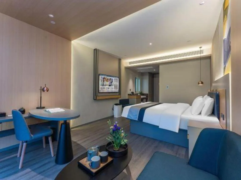 Bed in Home Inn Selected Guangzhou Zhujiang New Town Wuyangcun Metro Station