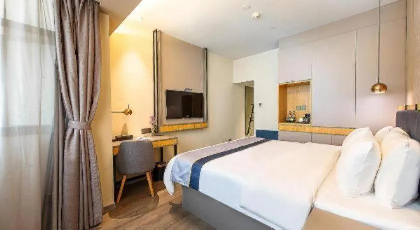 Bed in Home Inn Selected Guangzhou Zhujiang New Town Wuyangcun Metro Station