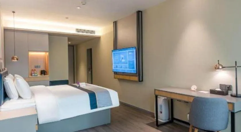 Bed in Home Inn Selected Guangzhou Zhujiang New Town Wuyangcun Metro Station