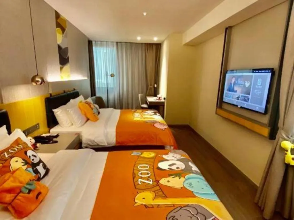 Bed in Home Inn Selected Guangzhou Zhujiang New Town Wuyangcun Metro Station