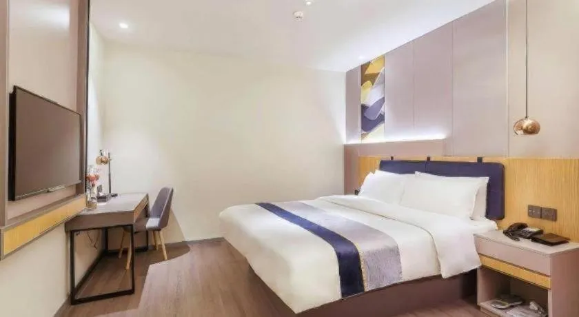 Bed in Home Inn Selected Guangzhou Zhujiang New Town Wuyangcun Metro Station