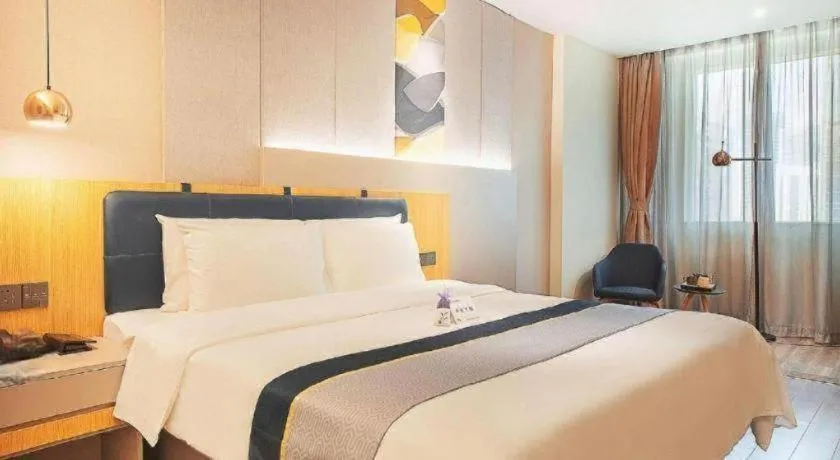 Bed in Home Inn Selected Guangzhou Zhujiang New Town Wuyangcun Metro Station