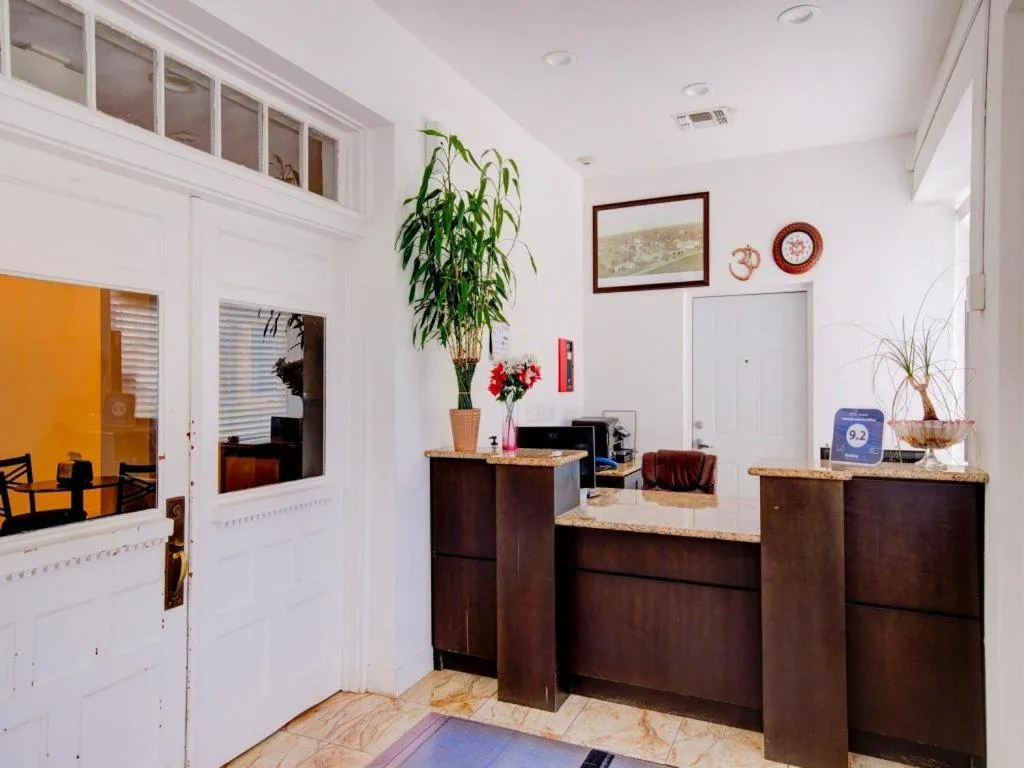 Hotel O Dilley Main St TX