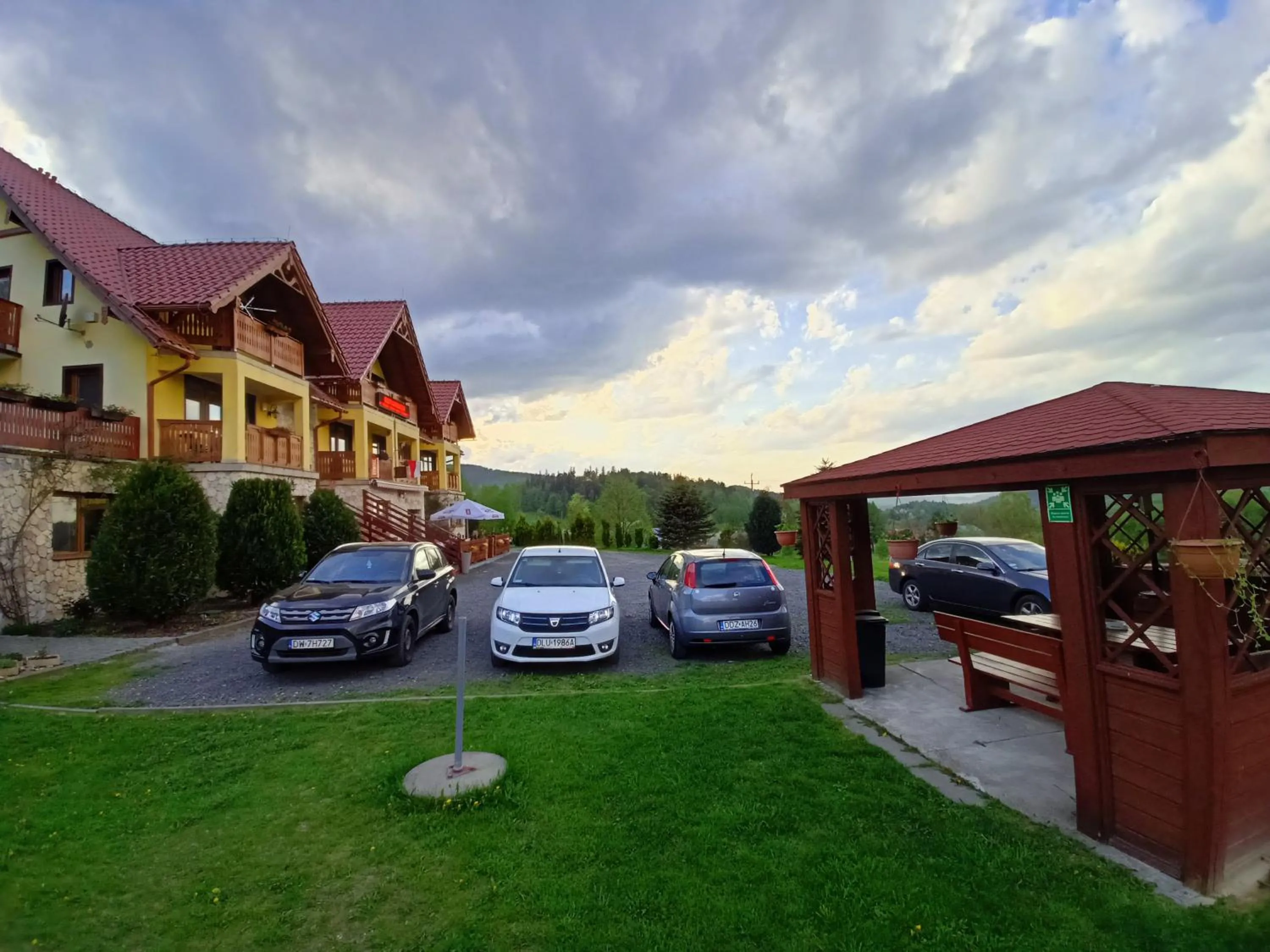 BBQ facilities in Pensjonat Zielone Wzgórze w Bolesławowie