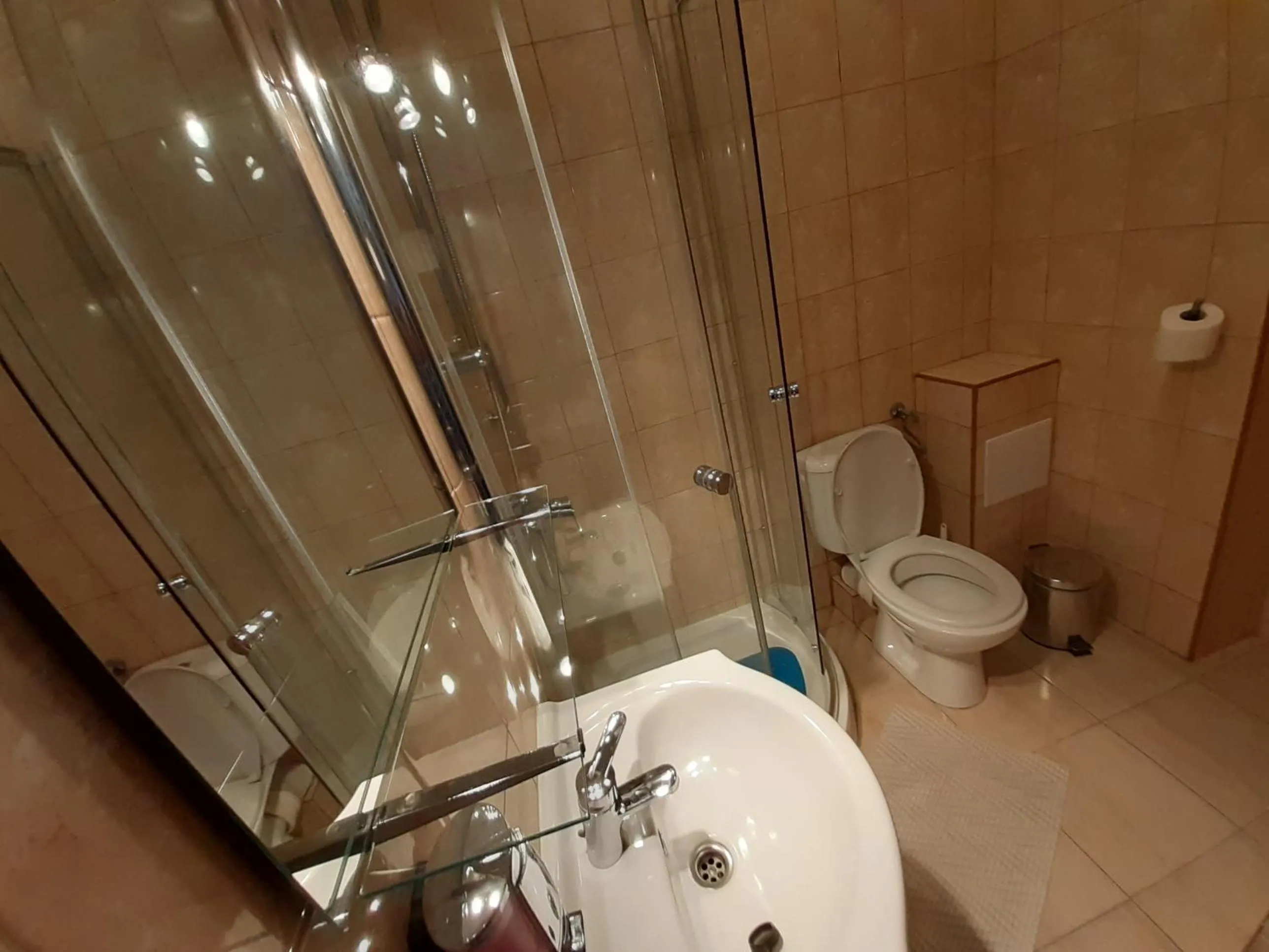 Shower in Pensjonat Zielone Wzgórze w Bolesławowie