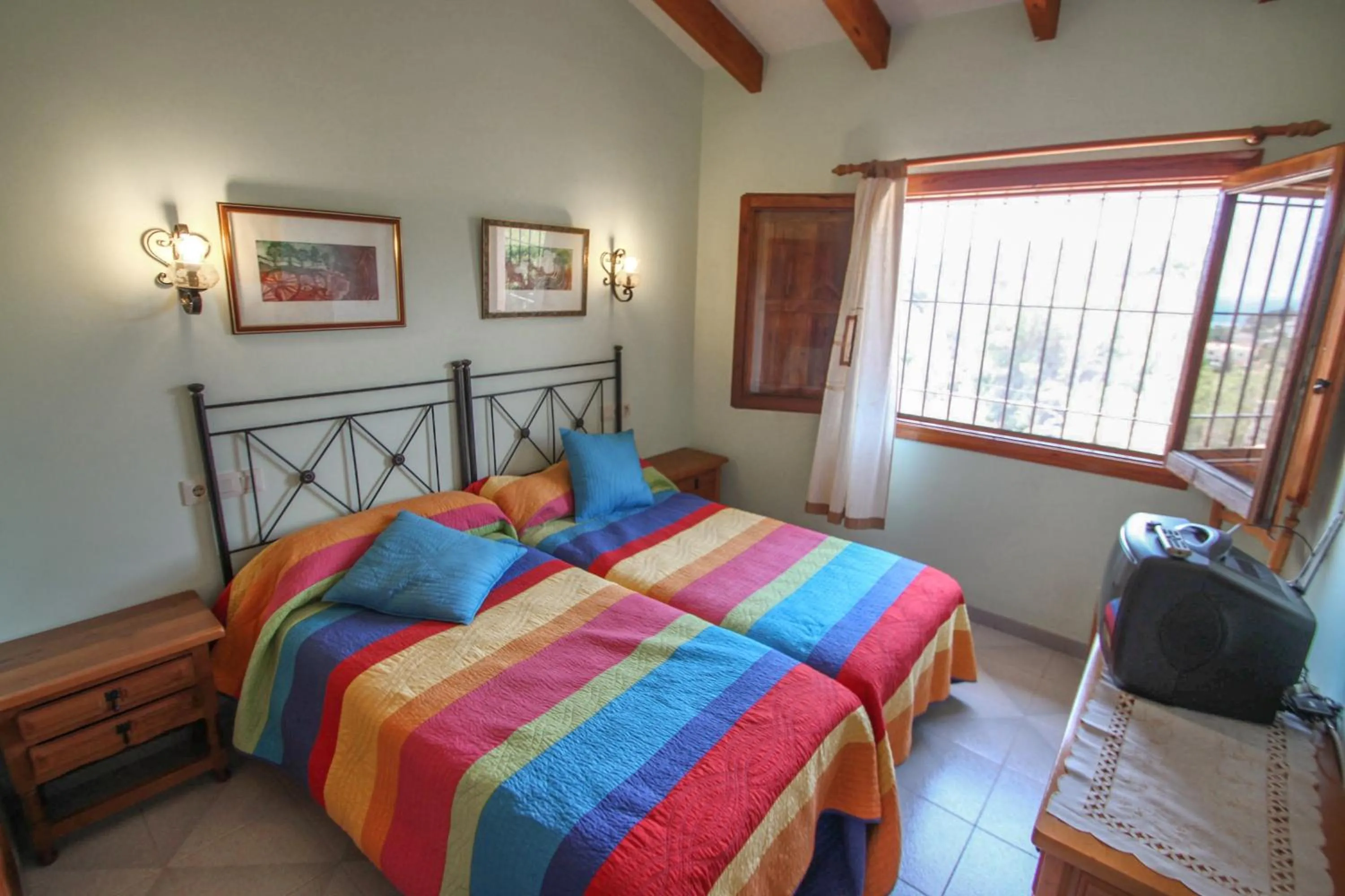 Bed in Kanky 6 - modern, well-equipped villa with private pool in Benissa coast