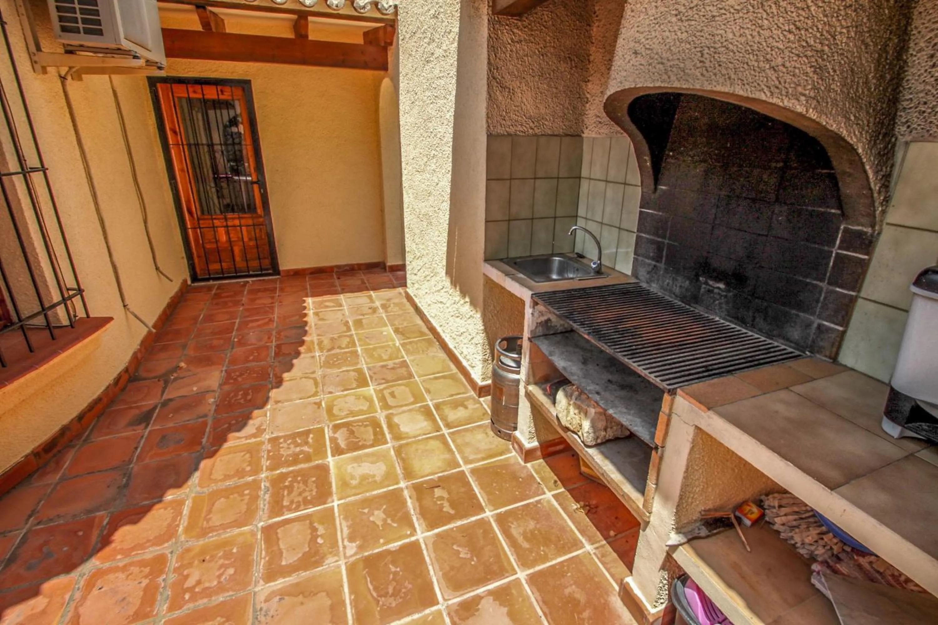 Kanky 6 - modern, well-equipped villa with private pool in Benissa coast