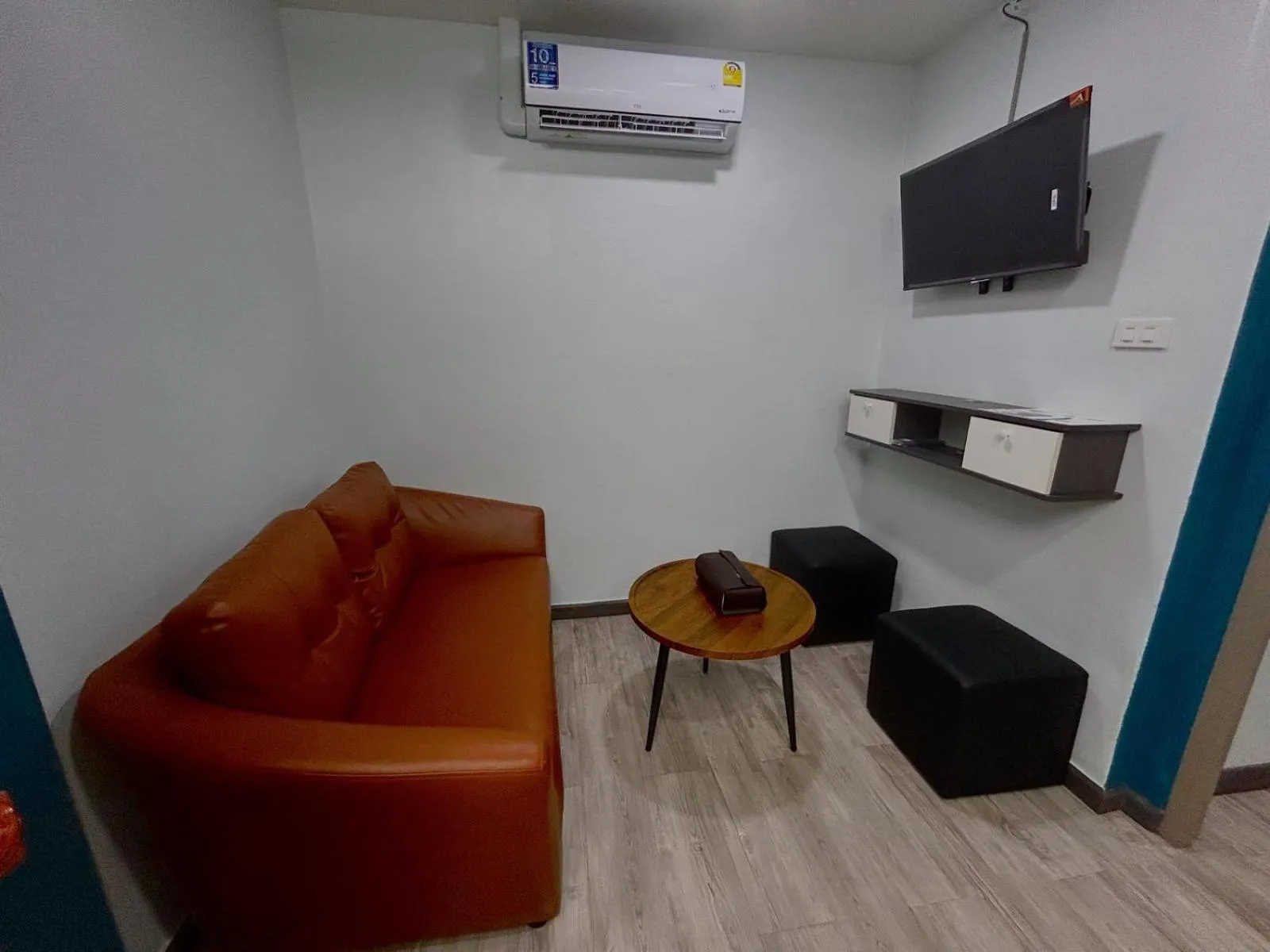 Living room in SkyLink Homes - Pattunaam - Airport Link & BTS Chidlom