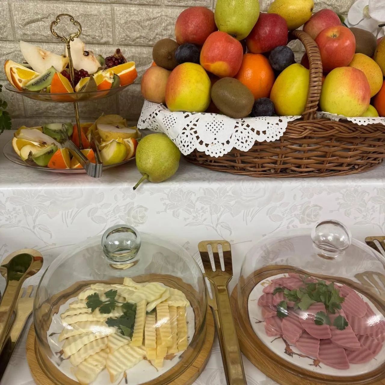 Breakfast in Orzu Hotel