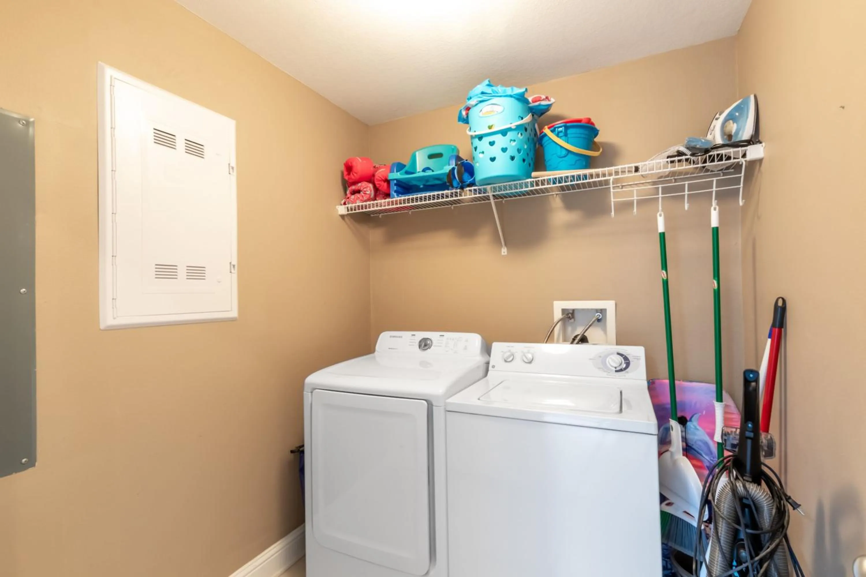 washing machine in Lighthouse Condos Gulf Shores