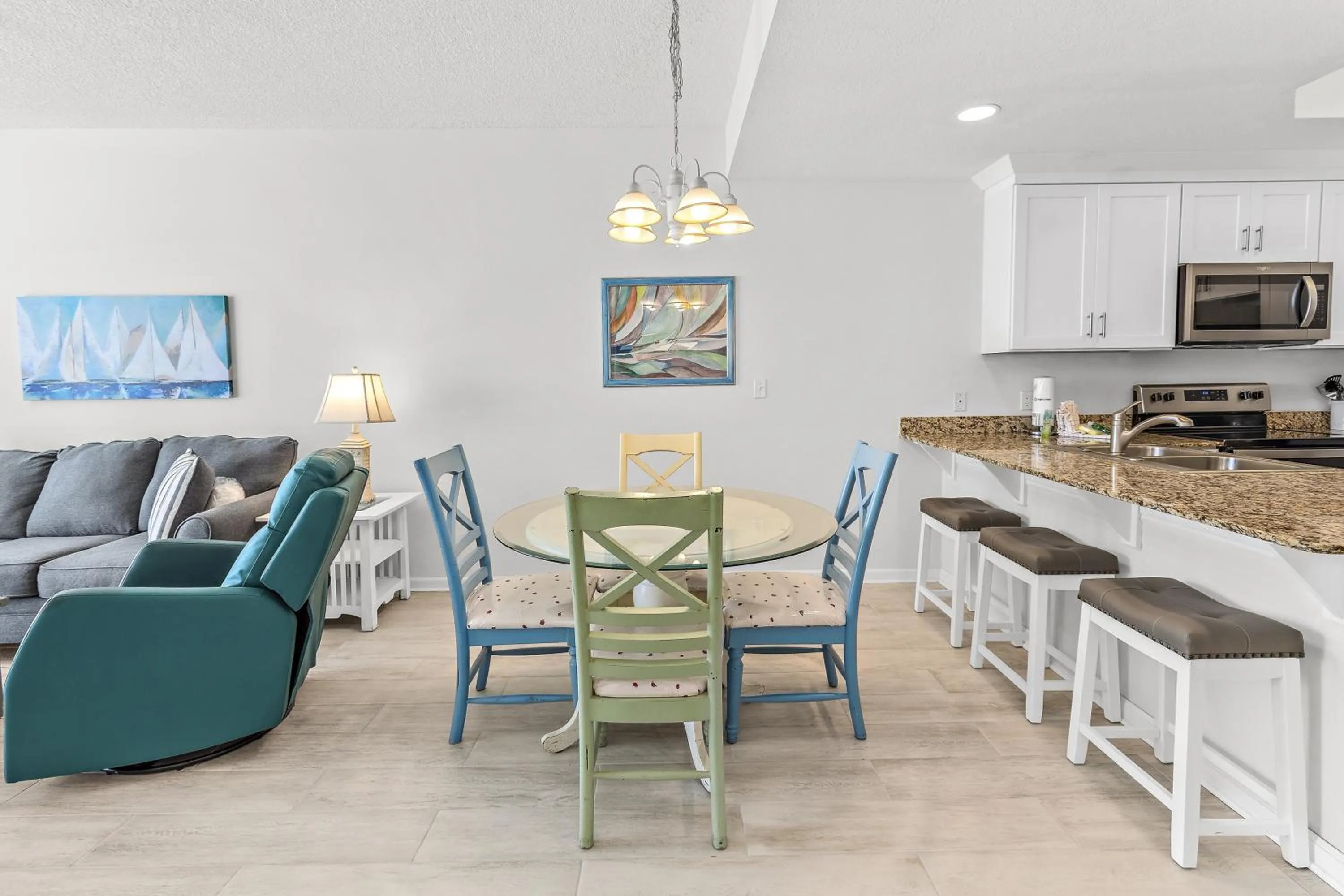 Kitchen or kitchenette in Lighthouse Condos Gulf Shores
