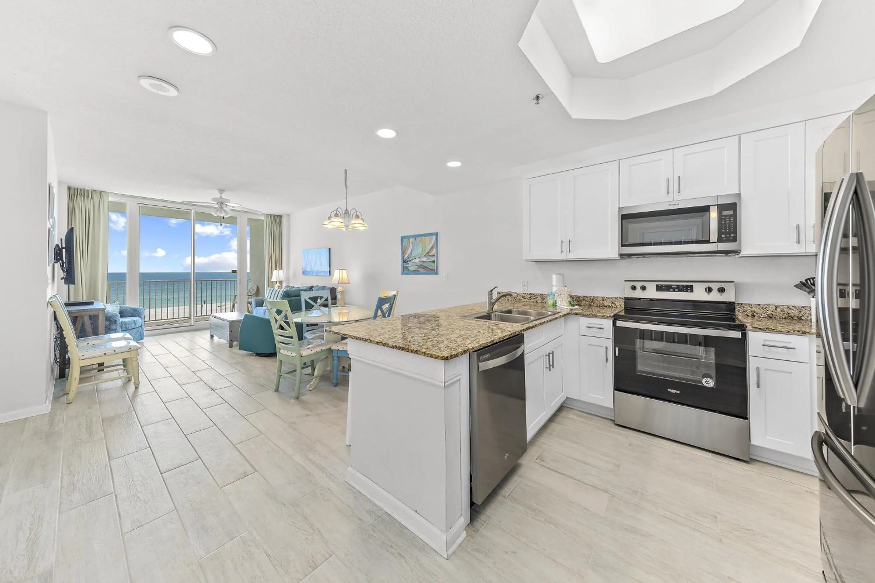 Kitchen or kitchenette in Lighthouse Condos Gulf Shores