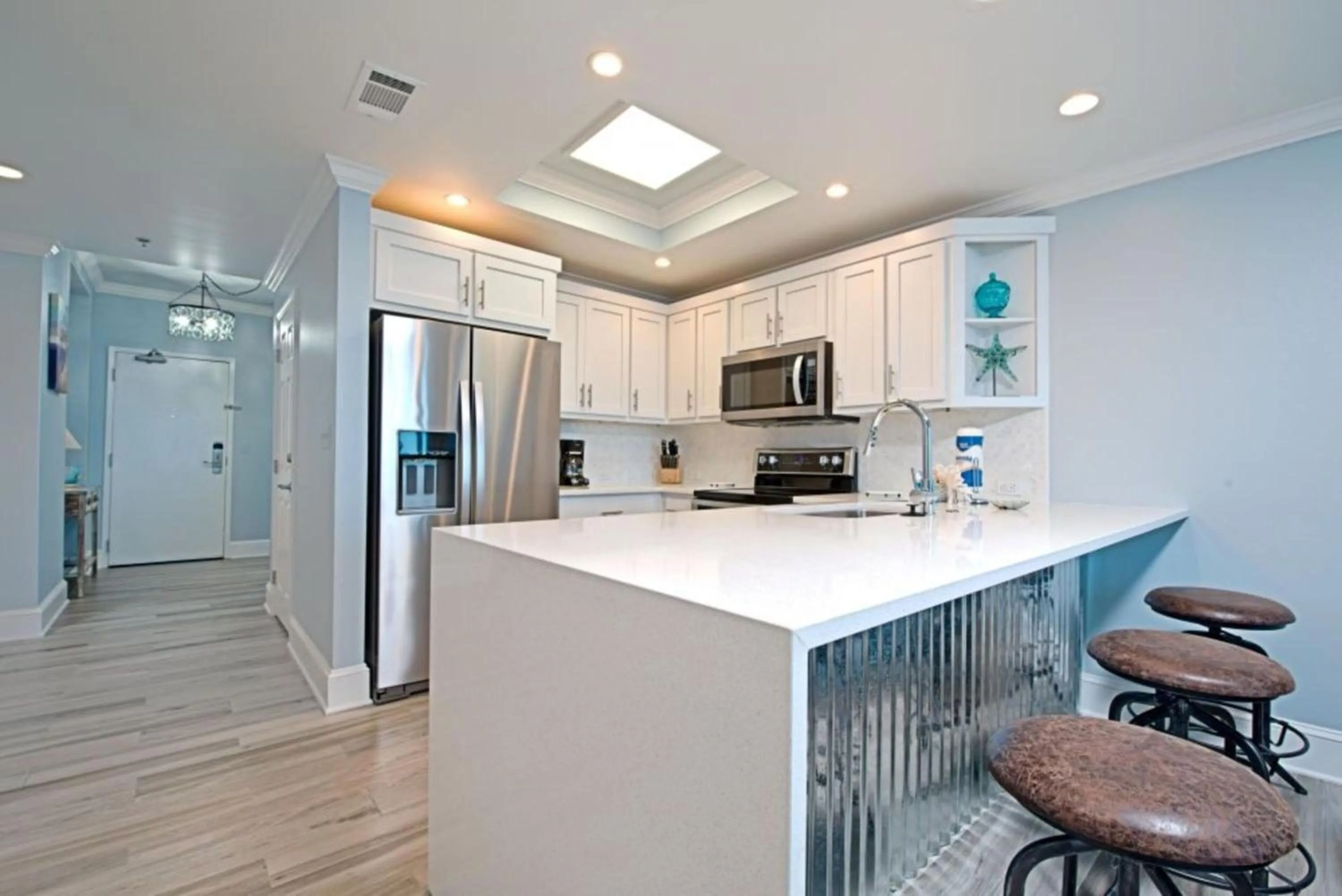 Kitchen or kitchenette in Lighthouse Condos Gulf Shores