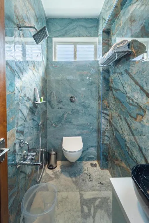 Shower in AR Phalazzo Resort and Banquets