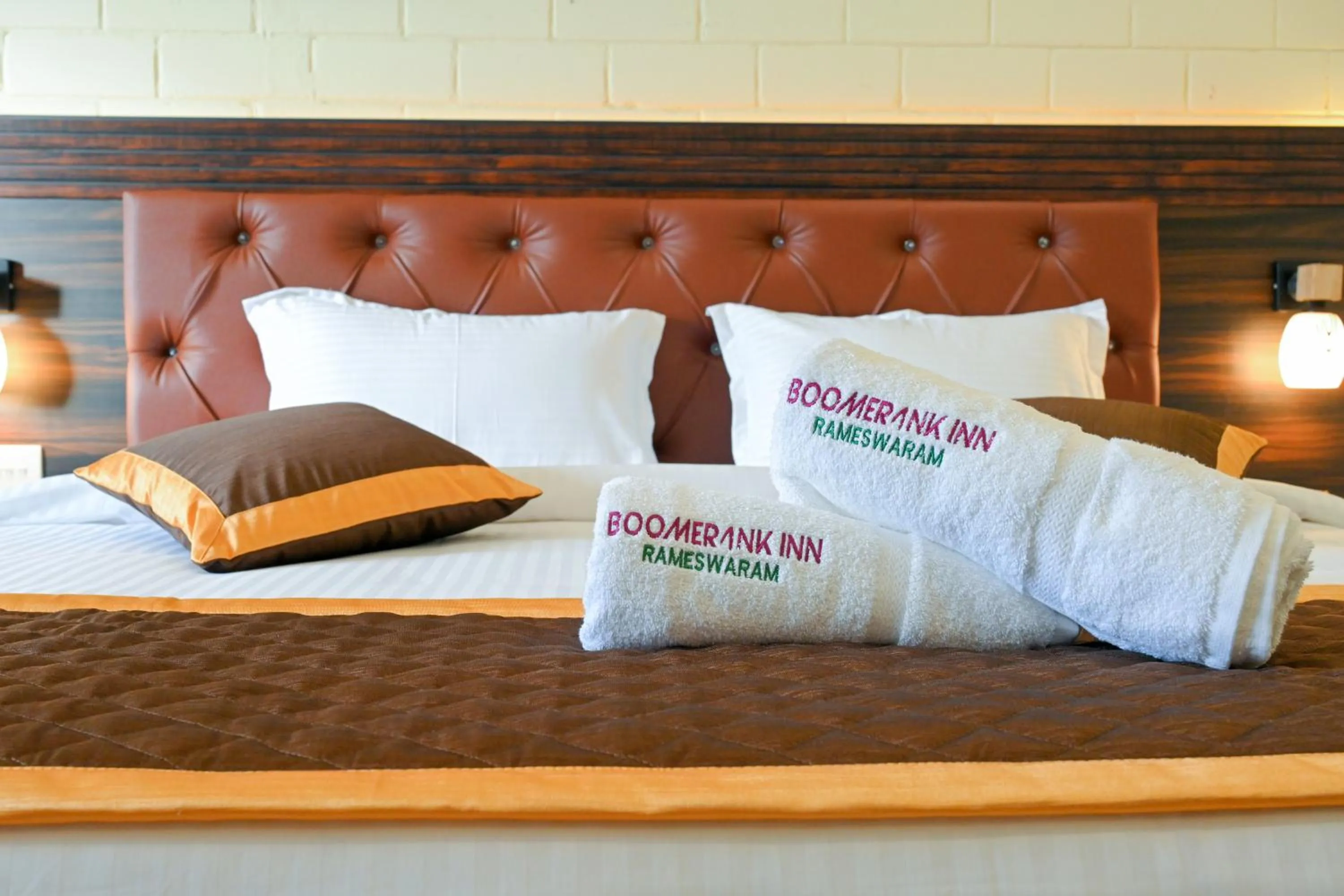 Bedroom, Bed in Boomerank Inn