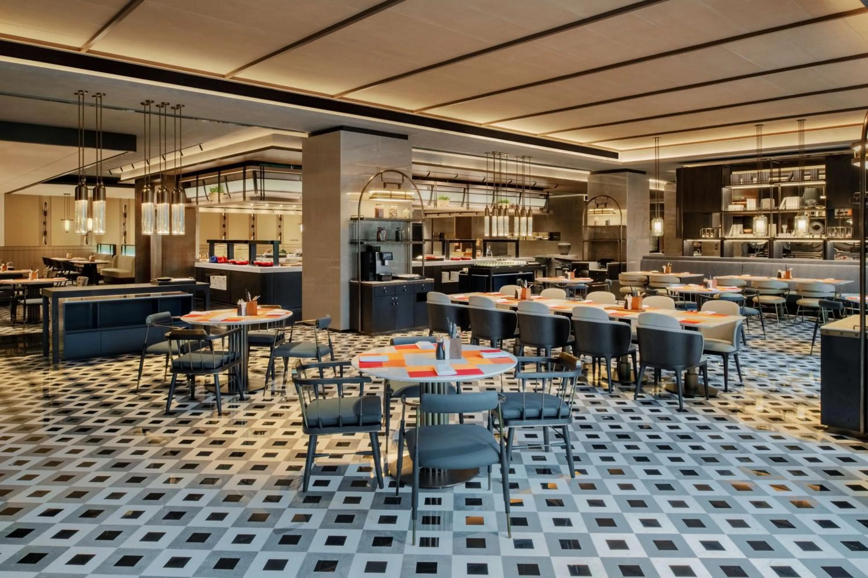 Restaurant/places to eat in Sheraton Lanzhou Anning