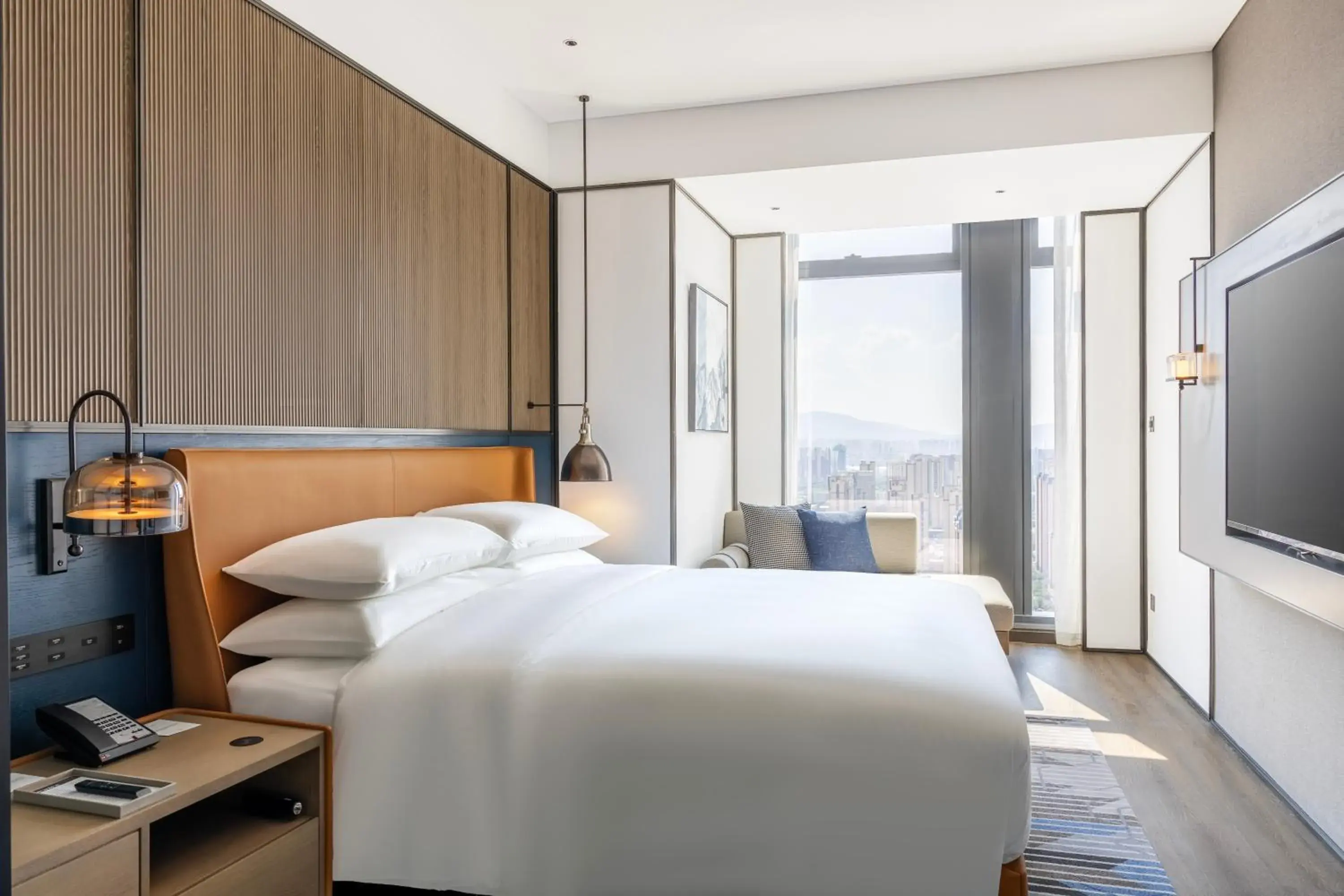 Junior King Suite in Sheraton Lanzhou Anning Junior King Suite in Sheraton Lanzhou Anning