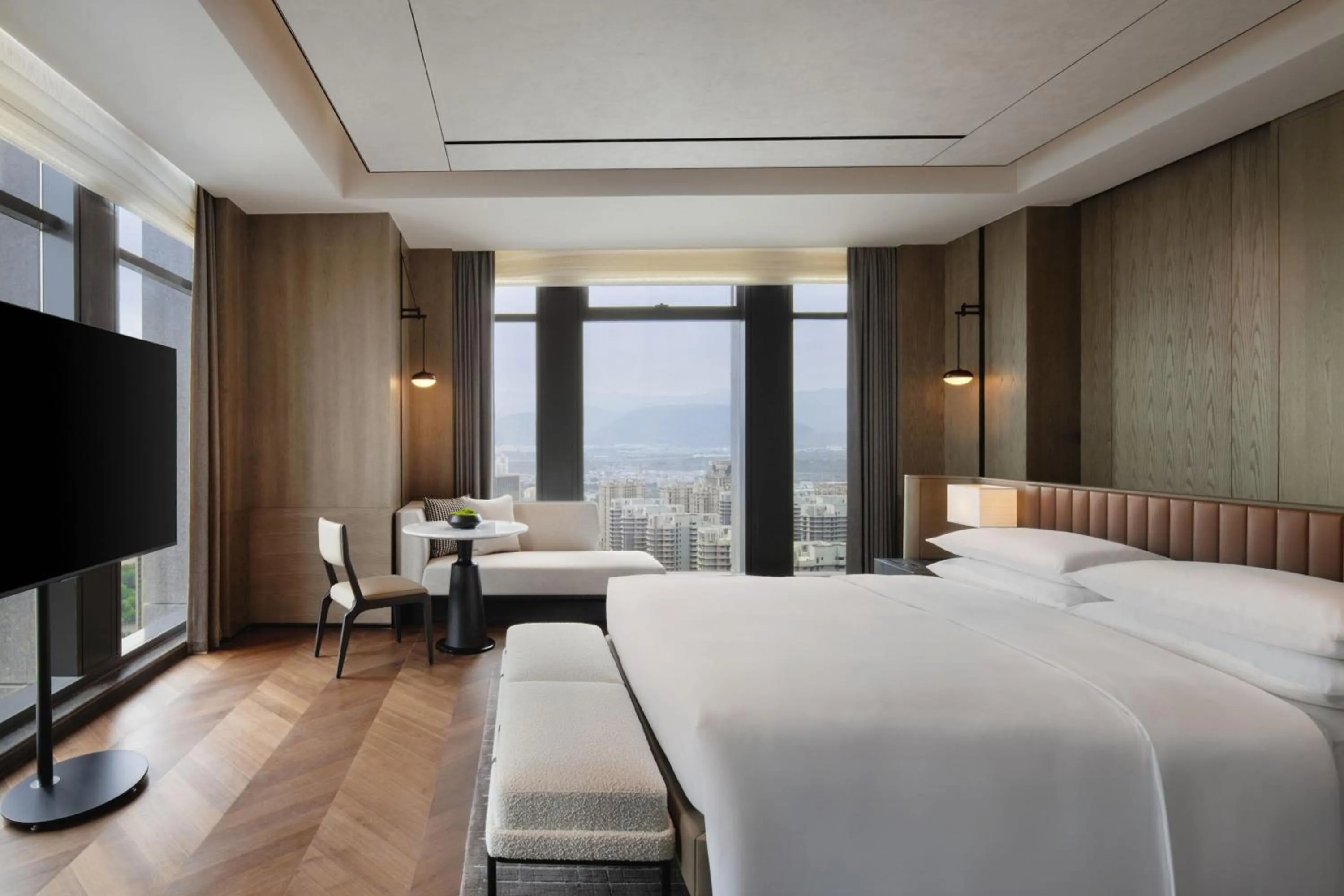 Bedroom, Bed in Sheraton Lanzhou Anning