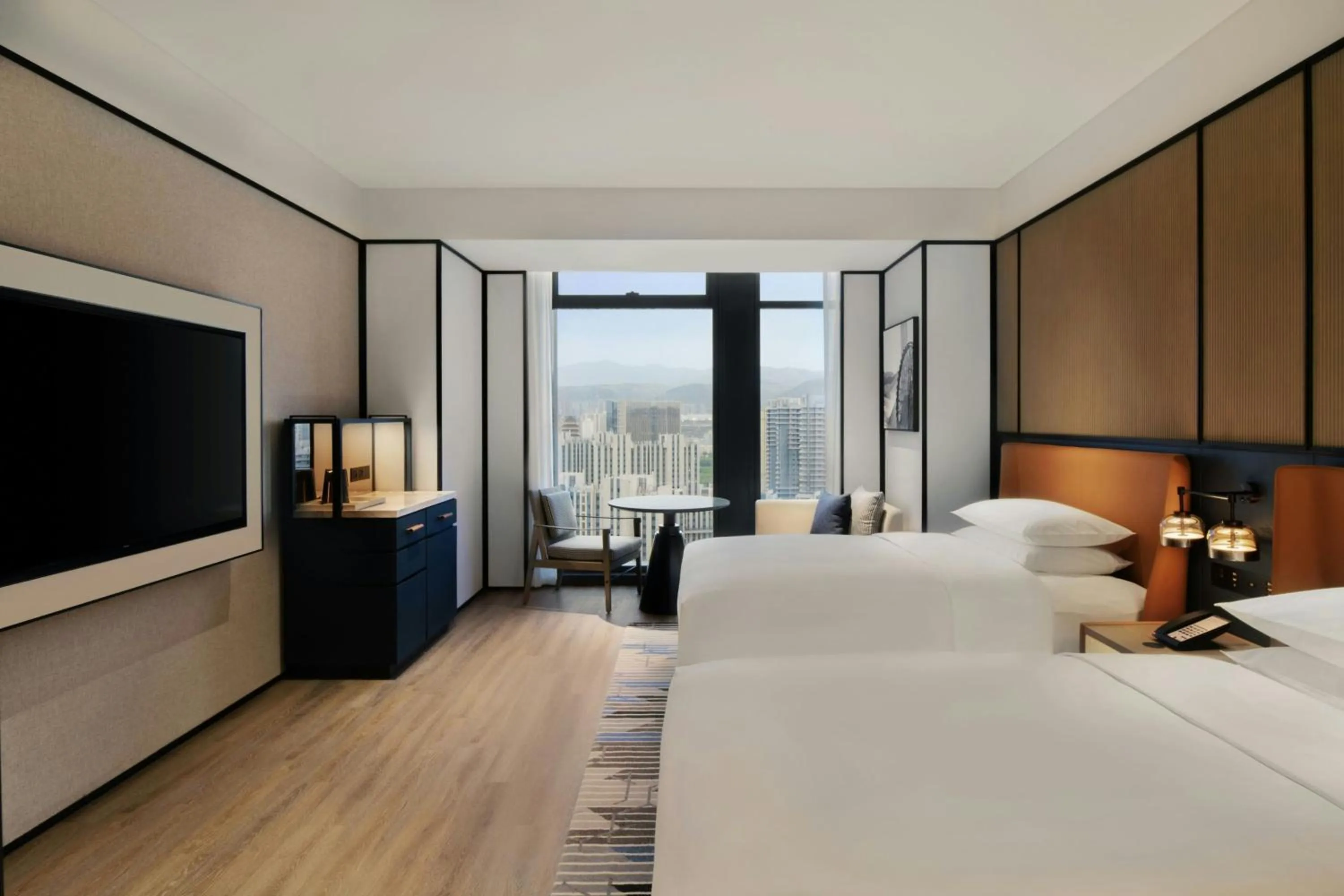 Photo of the whole room, Bed in Sheraton Lanzhou Anning