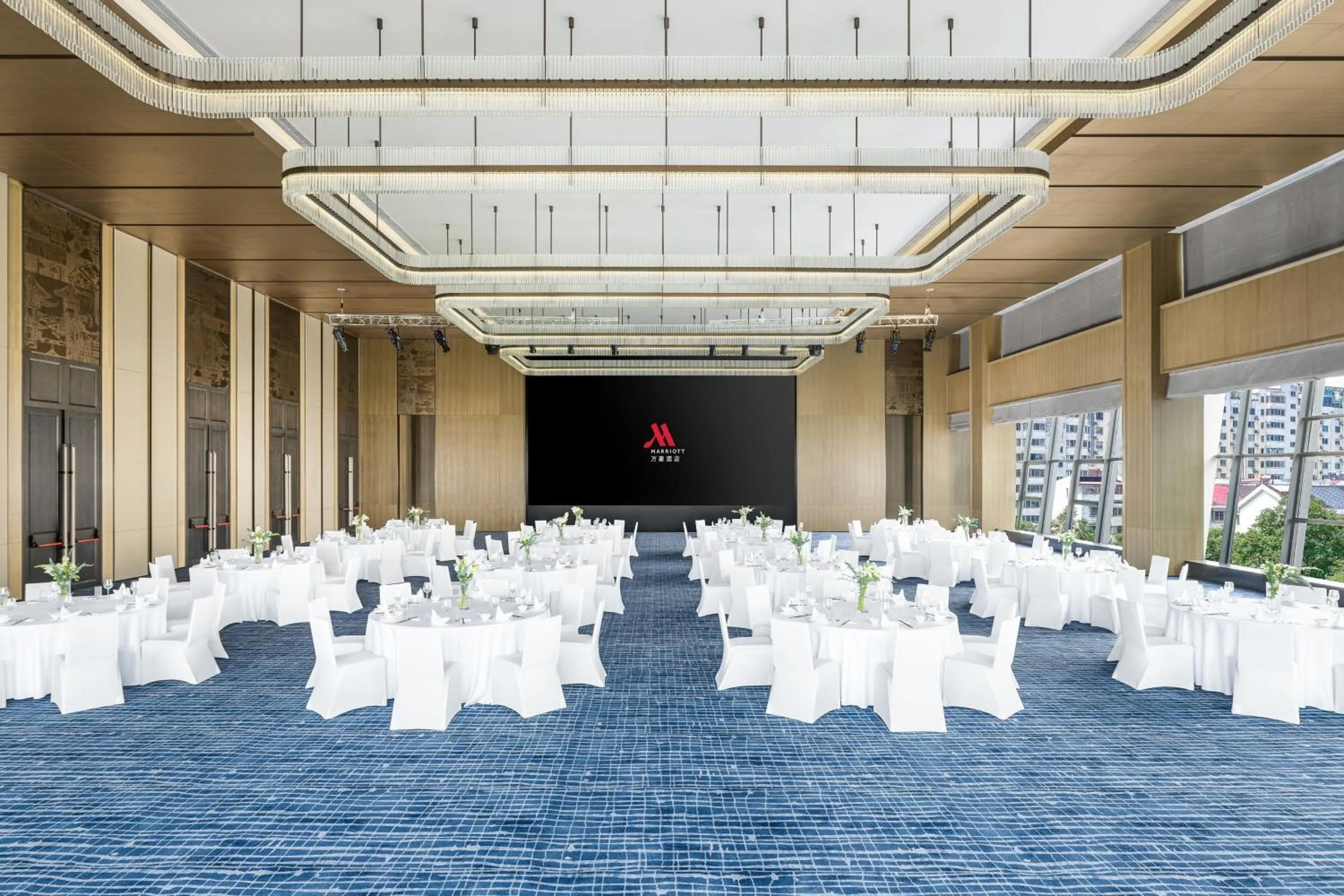 Meeting/conference room in Luoyang Marriott Hotel