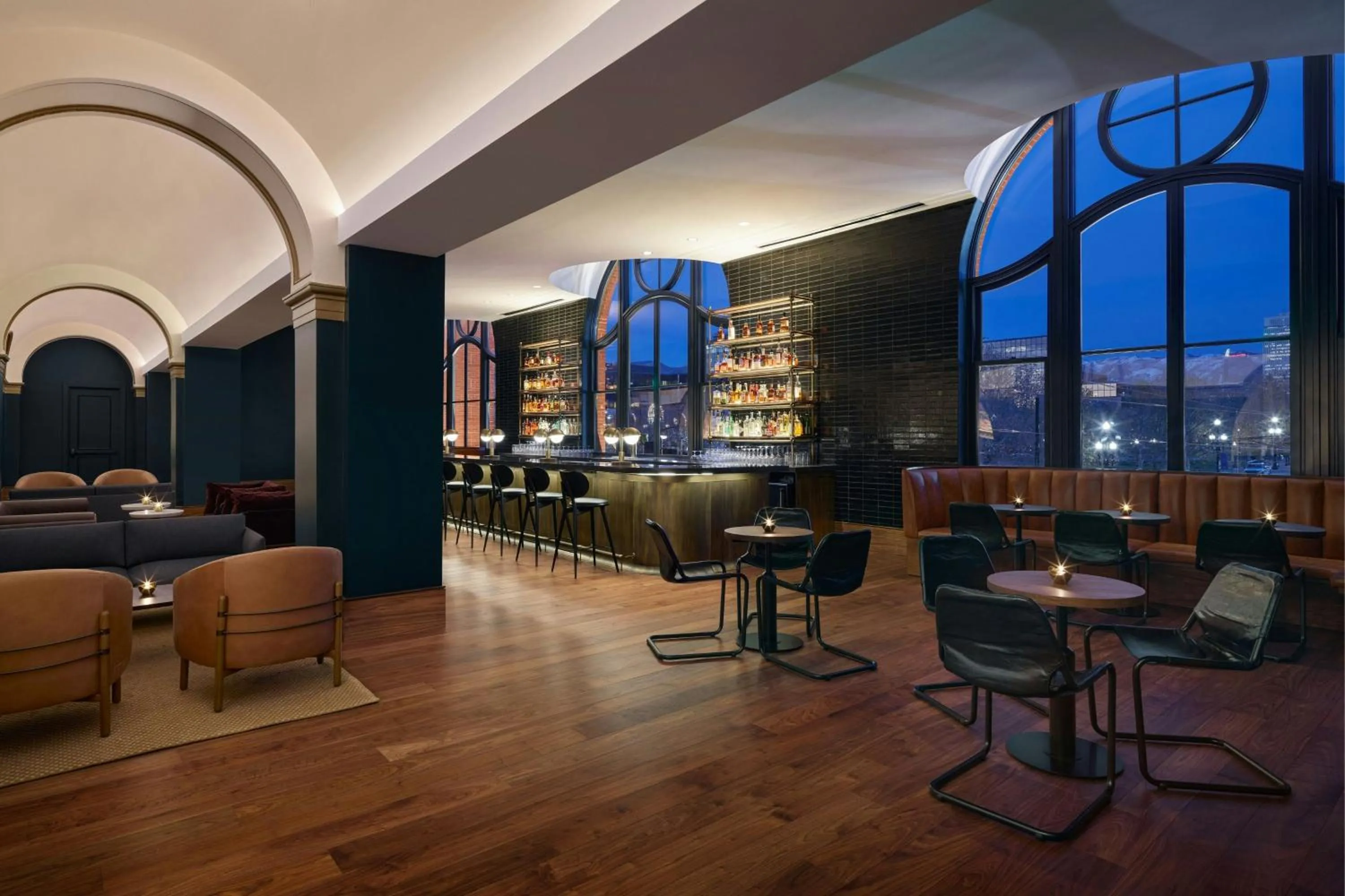 Lounge or bar in Asher Adams, Autograph Collection