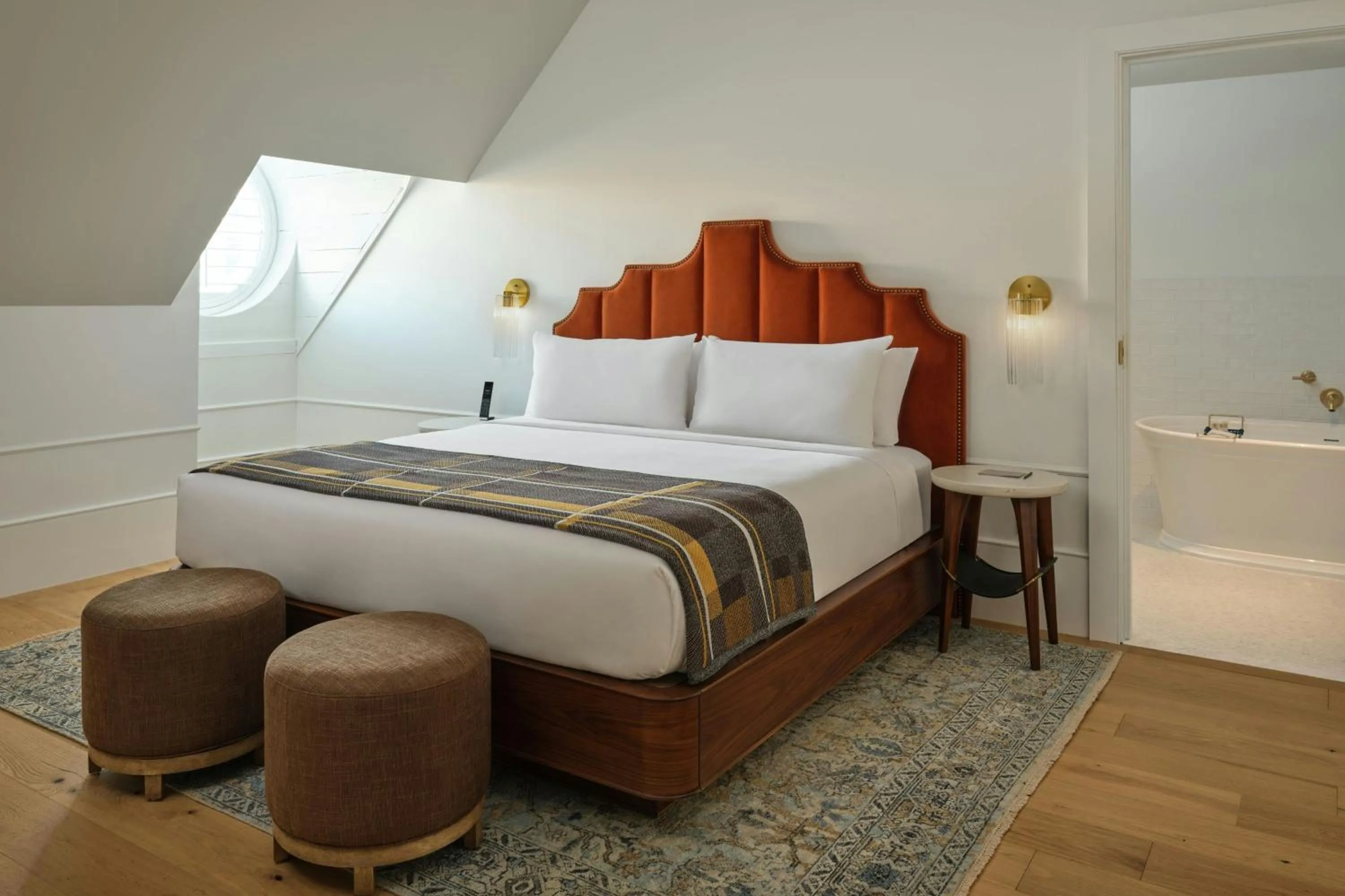 Photo of the whole room, Bed in Asher Adams, Autograph Collection