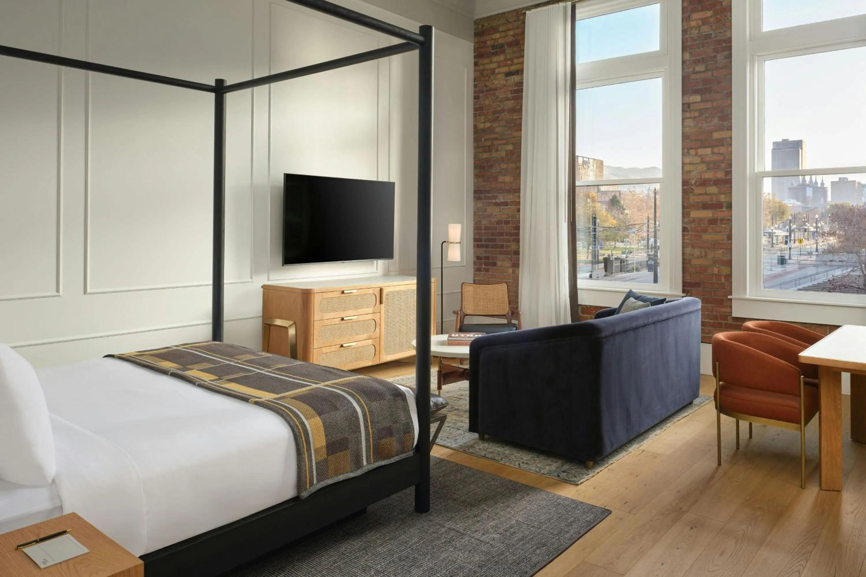 Photo of the whole room, Bed in Asher Adams, Autograph Collection