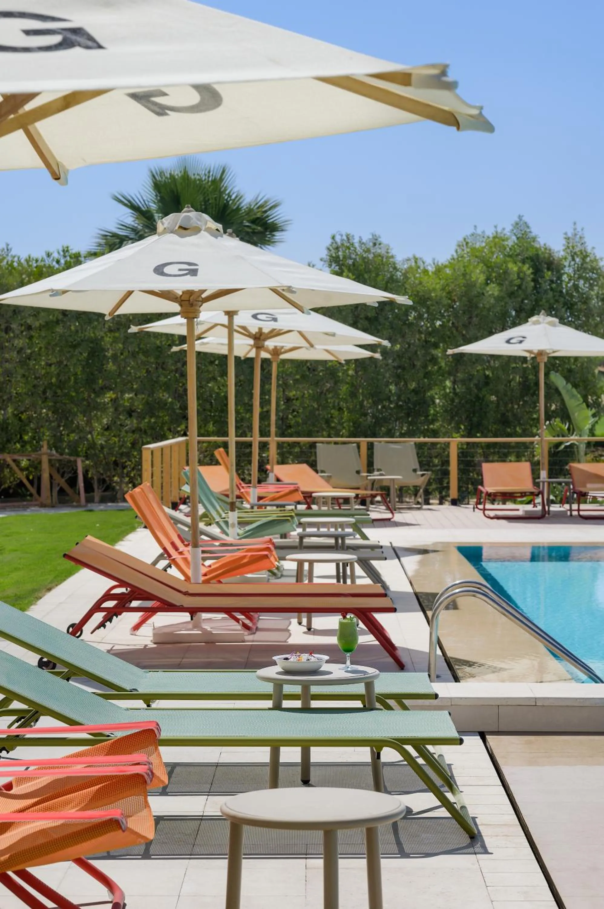 Swimming pool in The G Einbay Golf Resort