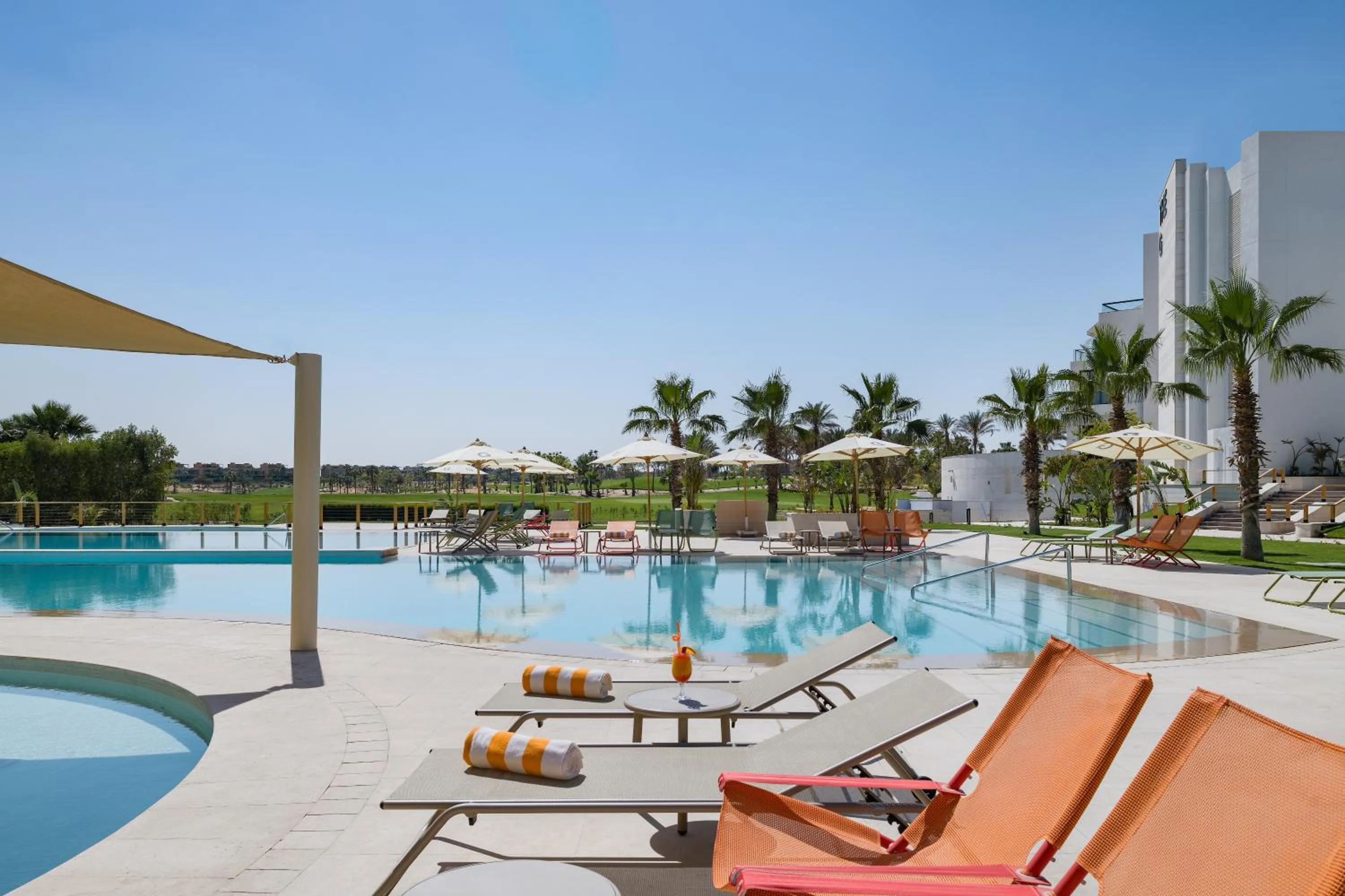Swimming pool in The G Einbay Golf Resort