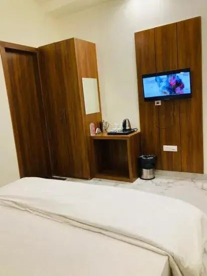 Bed in Hotel Shrinath Palace Bed in Hotel Shrinath Palace