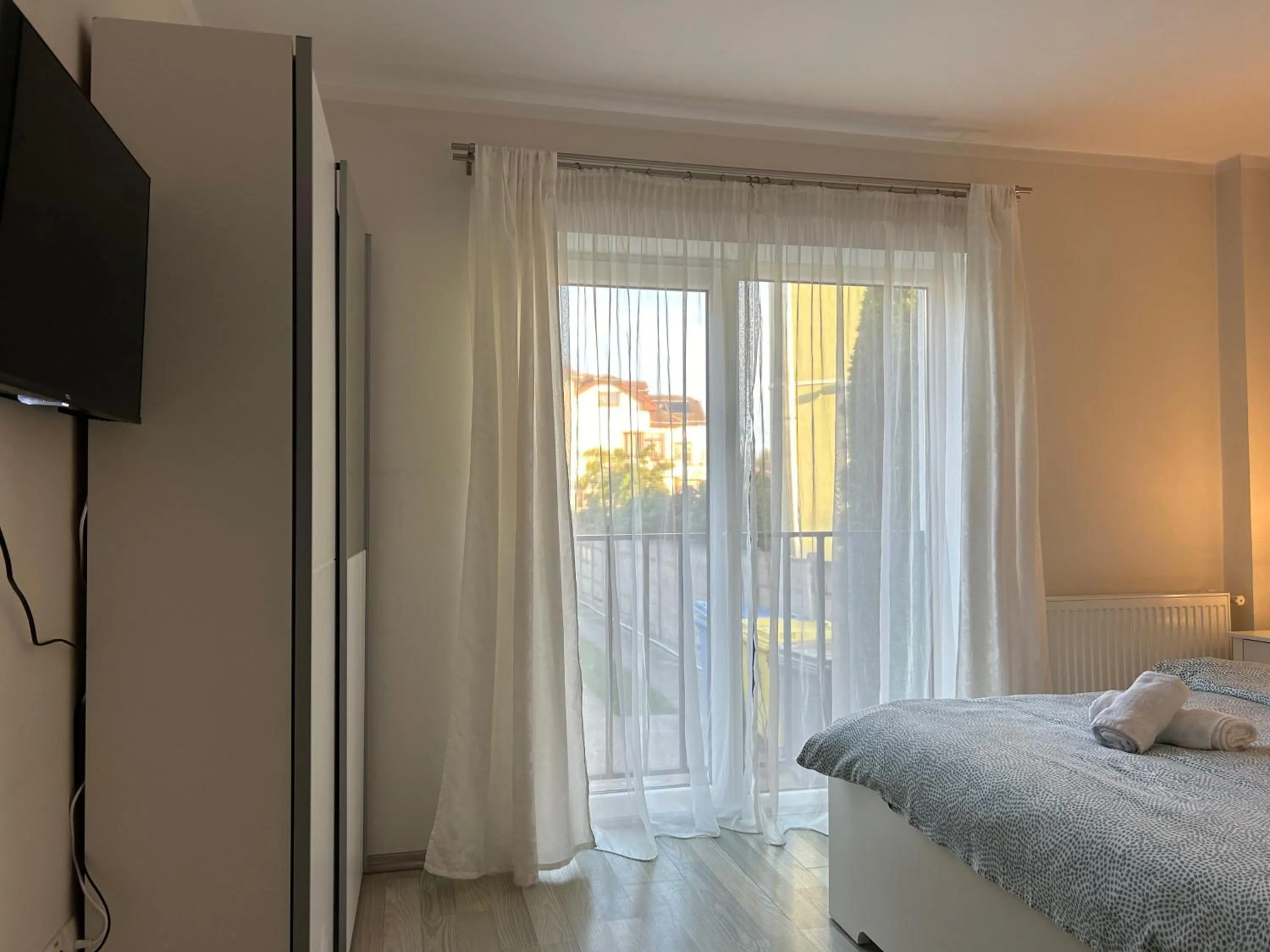 Bedroom, Bed in Hermann Apartments