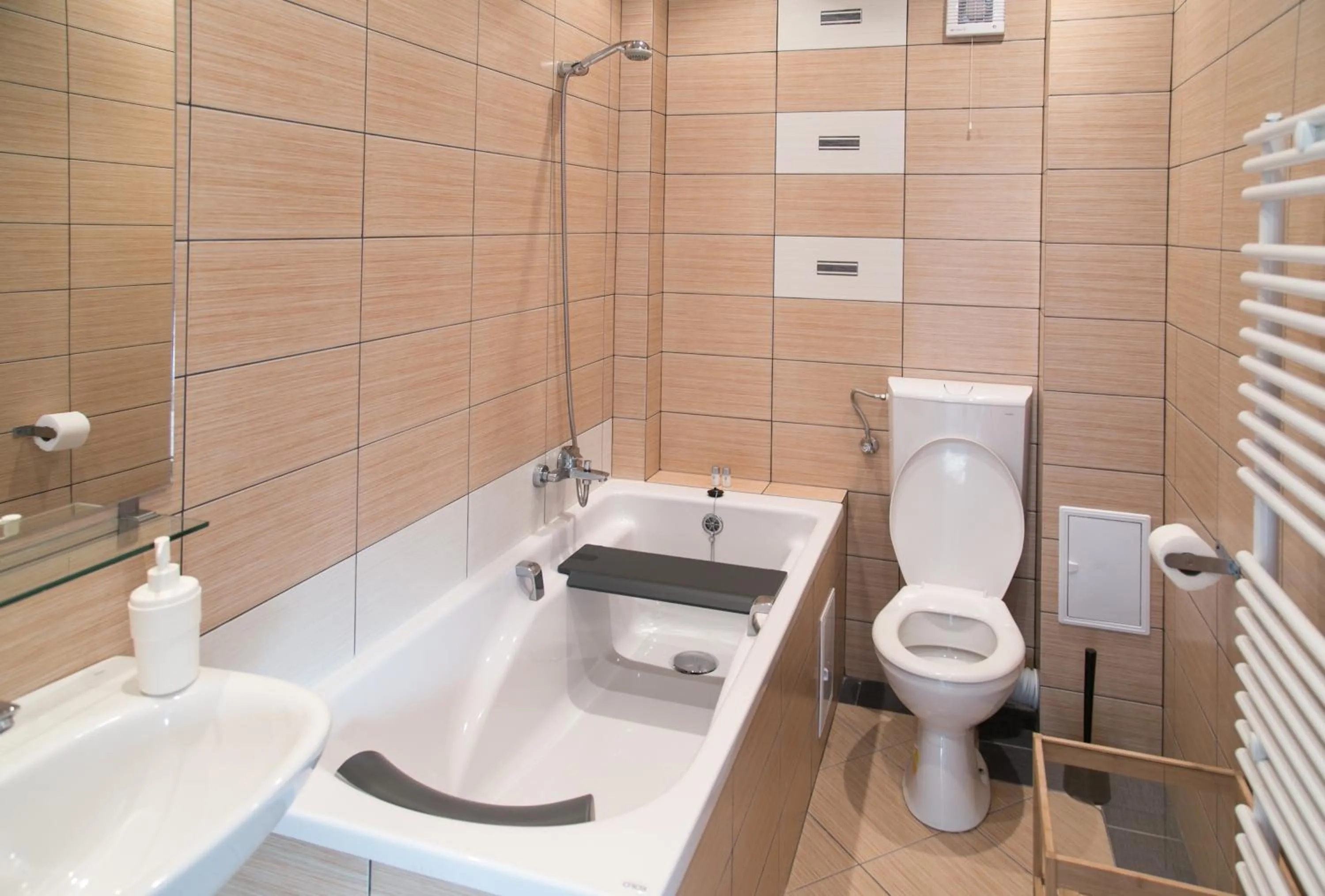 Bathroom in Hermann Apartments