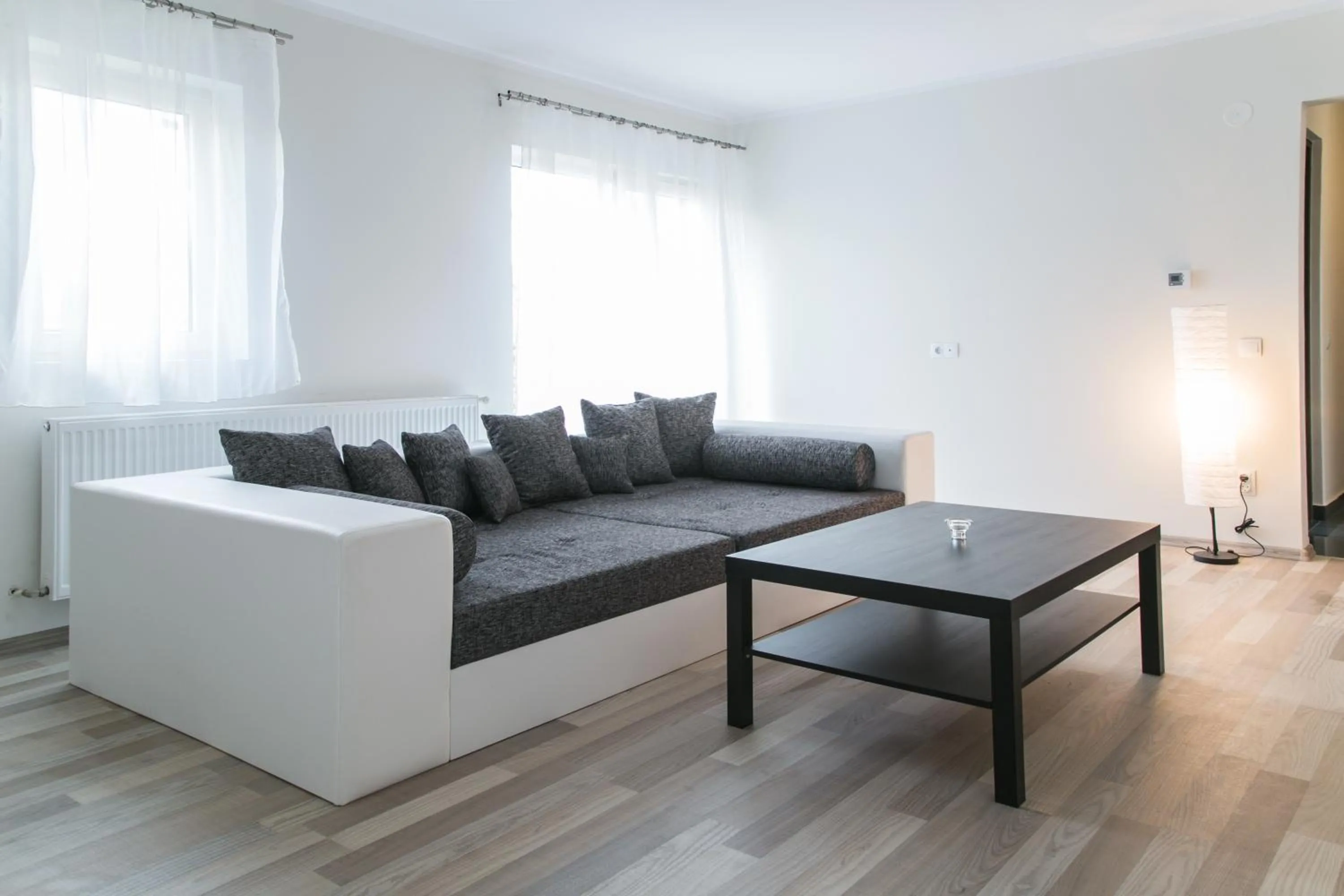 TV and multimedia in Hermann Apartments