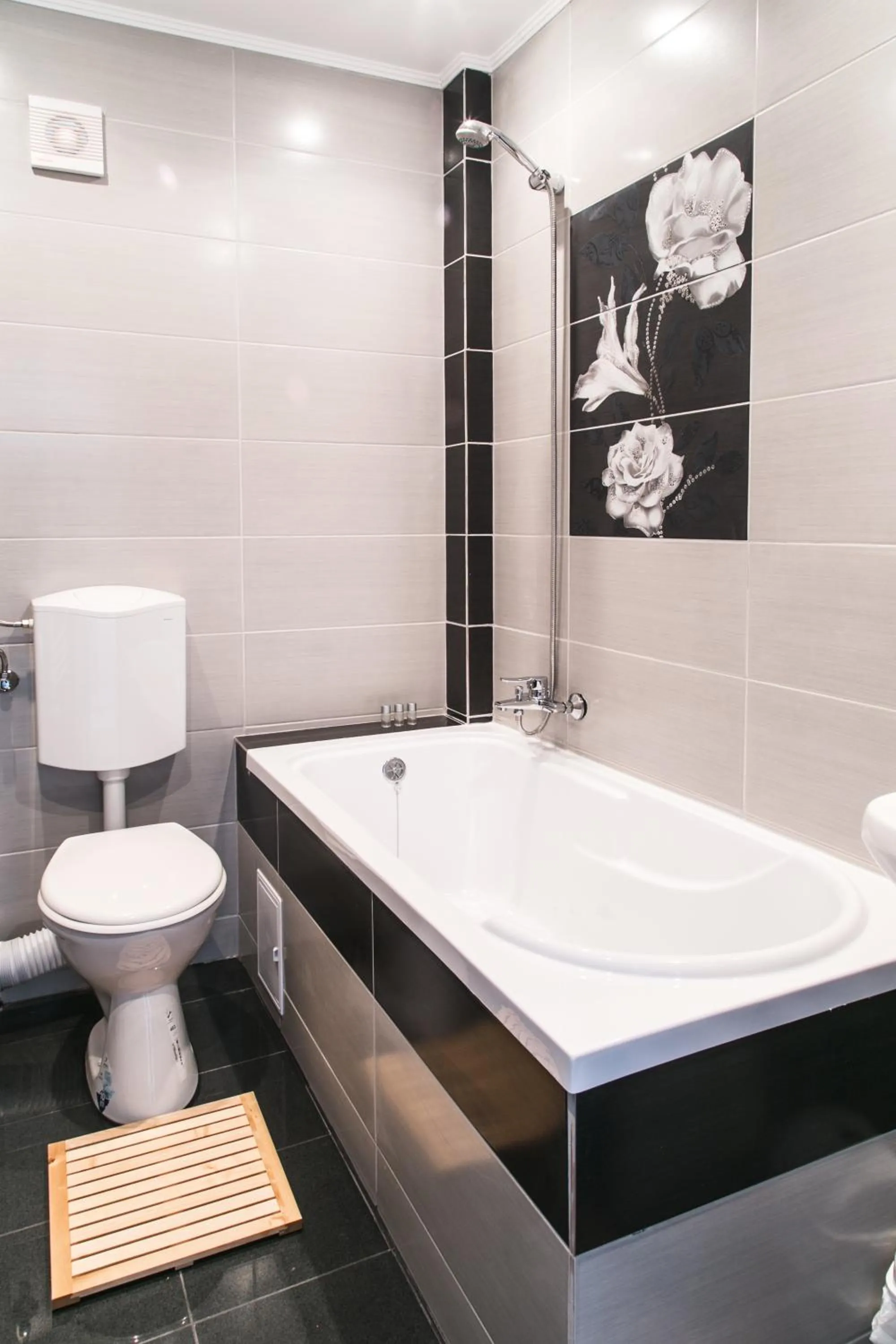Toilet in Hermann Apartments