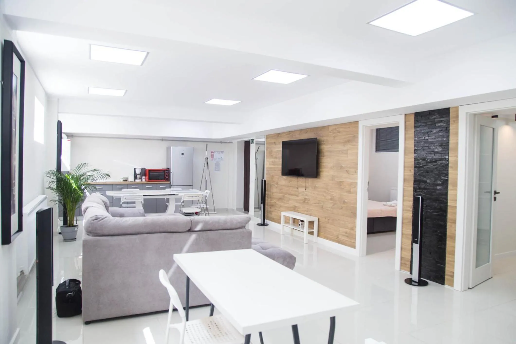 Seating area in Hermann Apartments