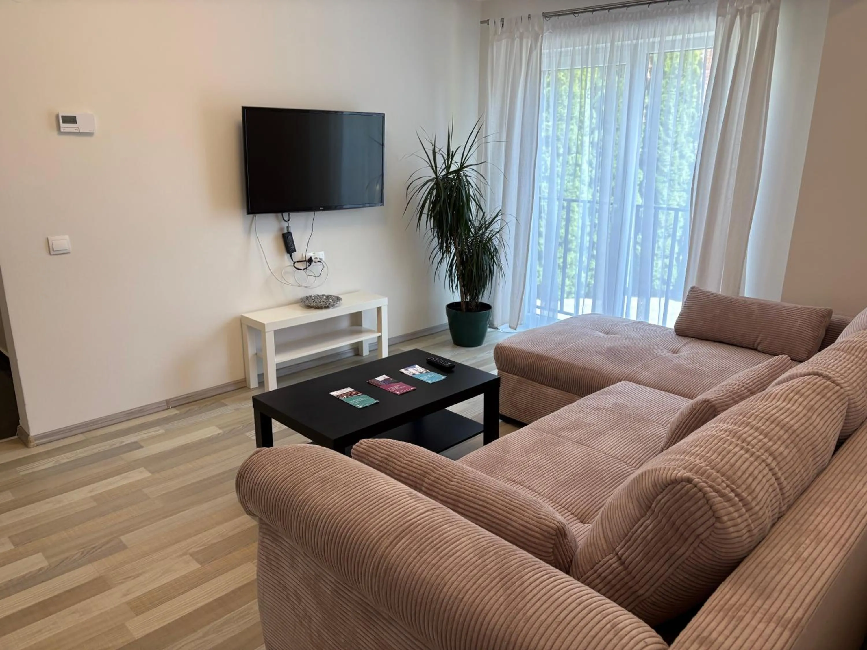 Living room in Hermann Apartments
