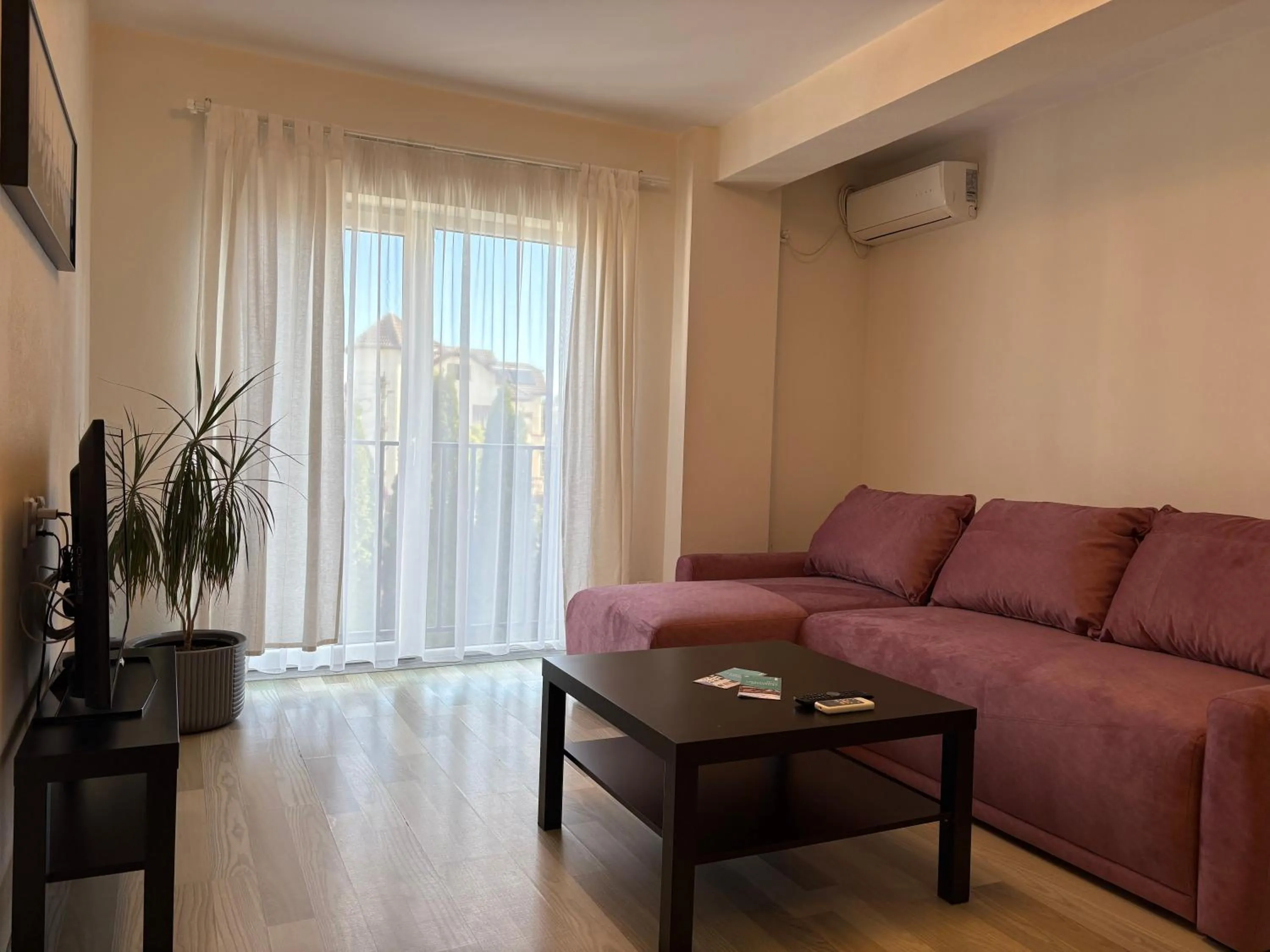 Living room in Hermann Apartments