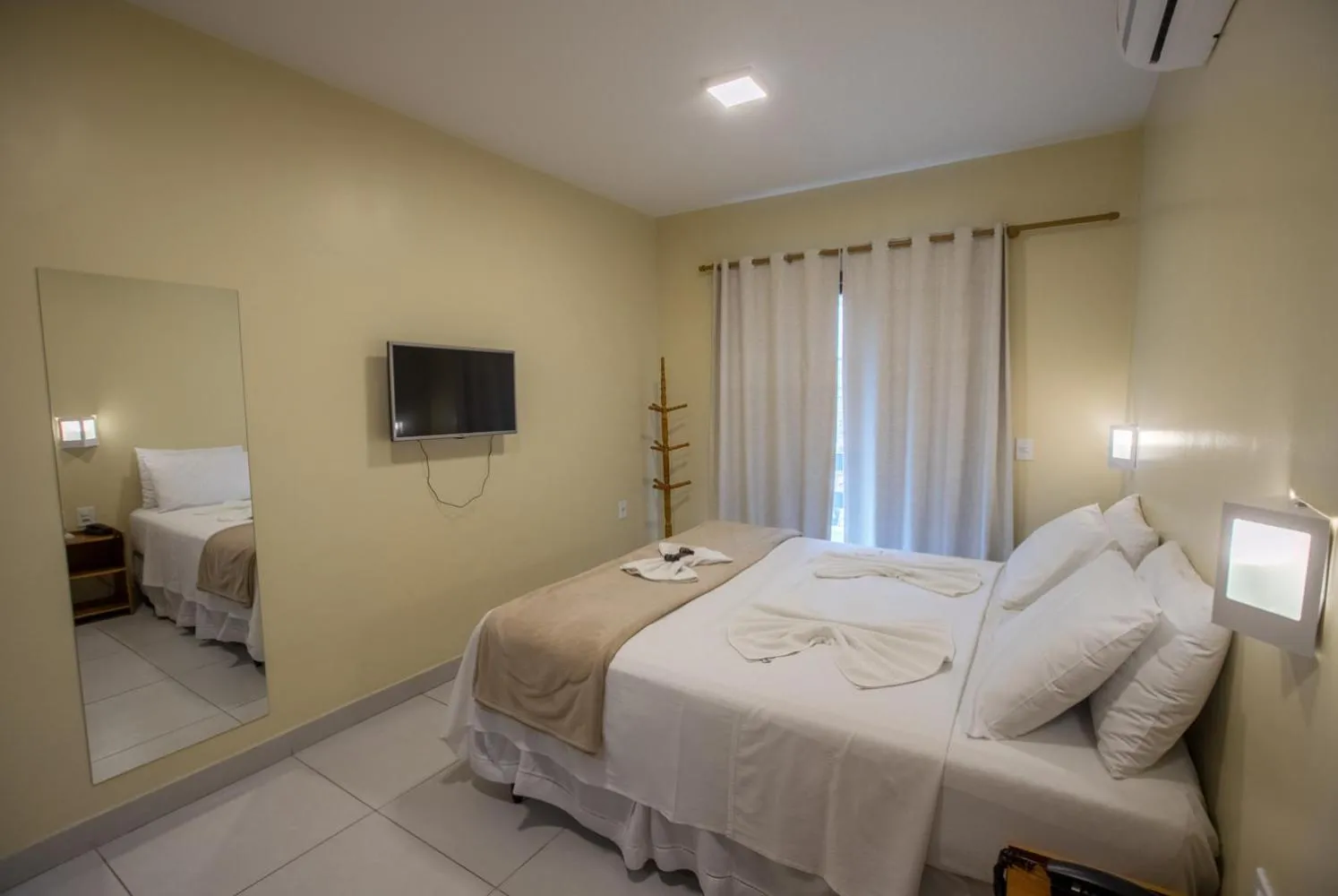 Bedroom, Bed in Costa Dourada Pousada