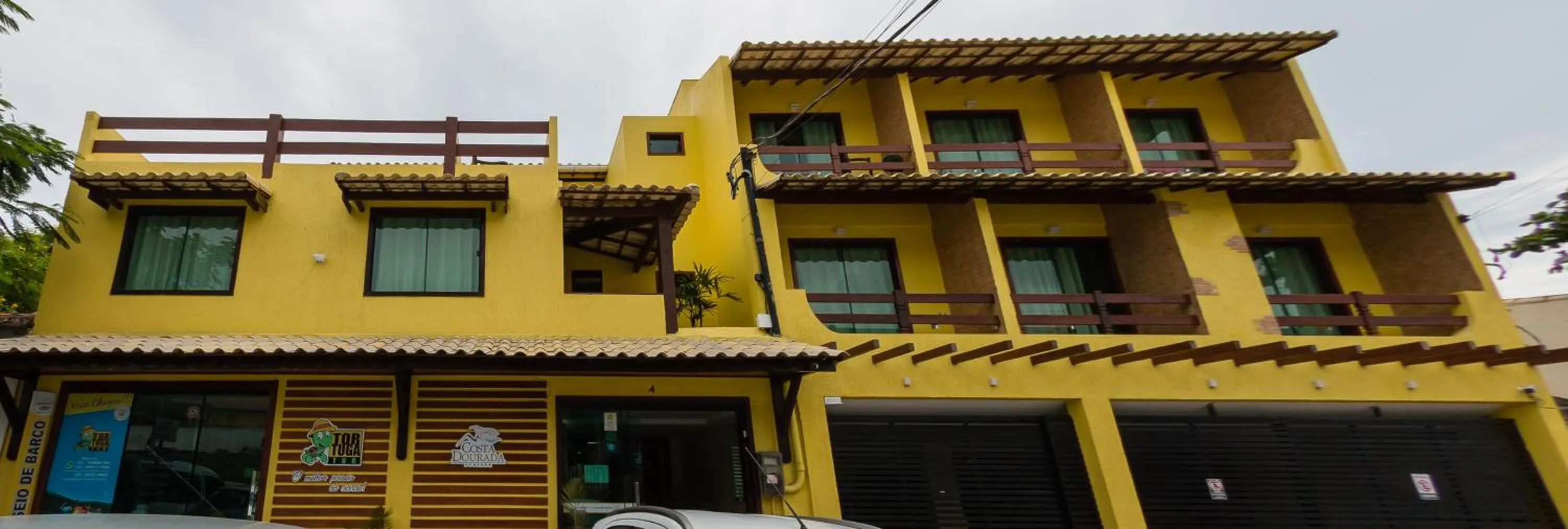 Facade/entrance in Costa Dourada Pousada