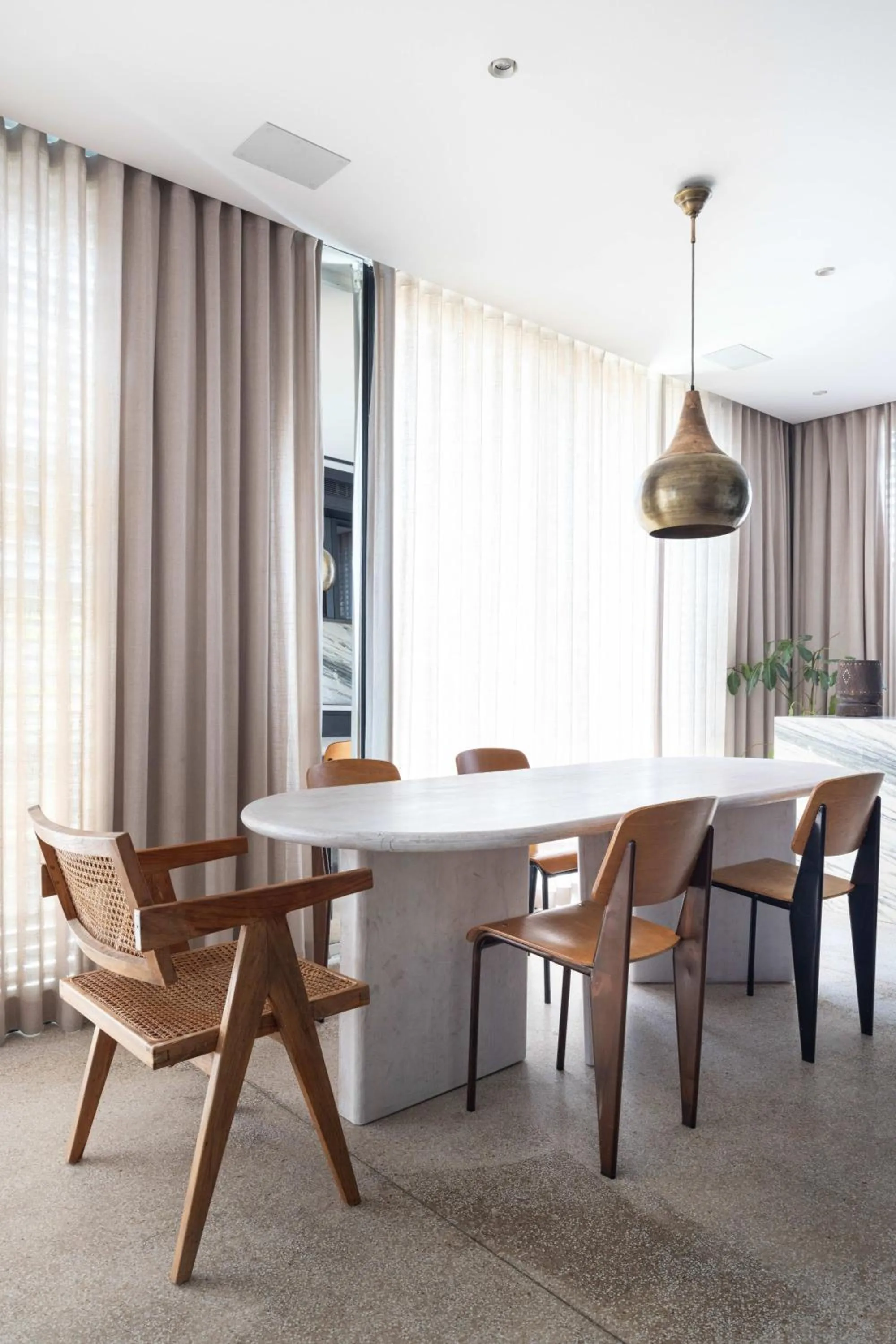 High Living Penthouse with Rooftop Pool