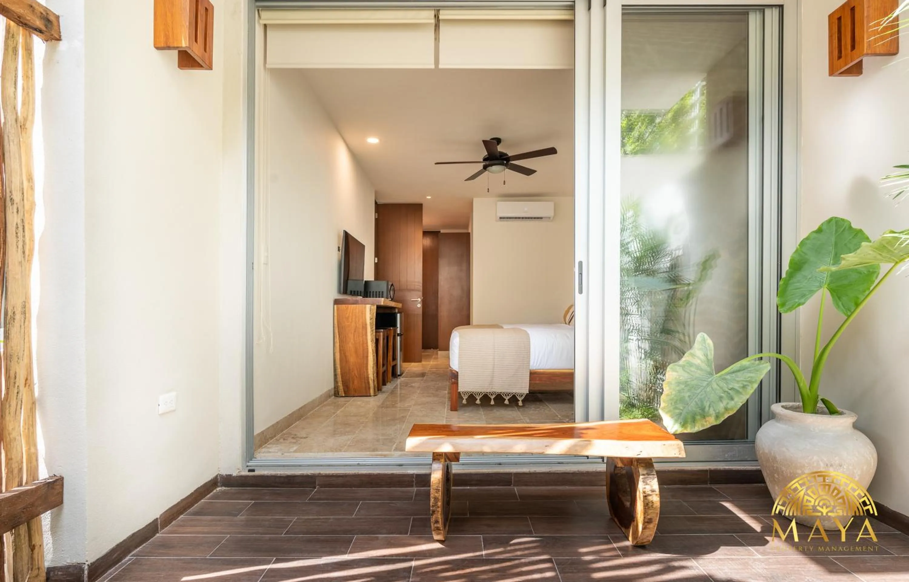 Photo of the whole room in Nhoa Tulum Aparthotel by Maya PM