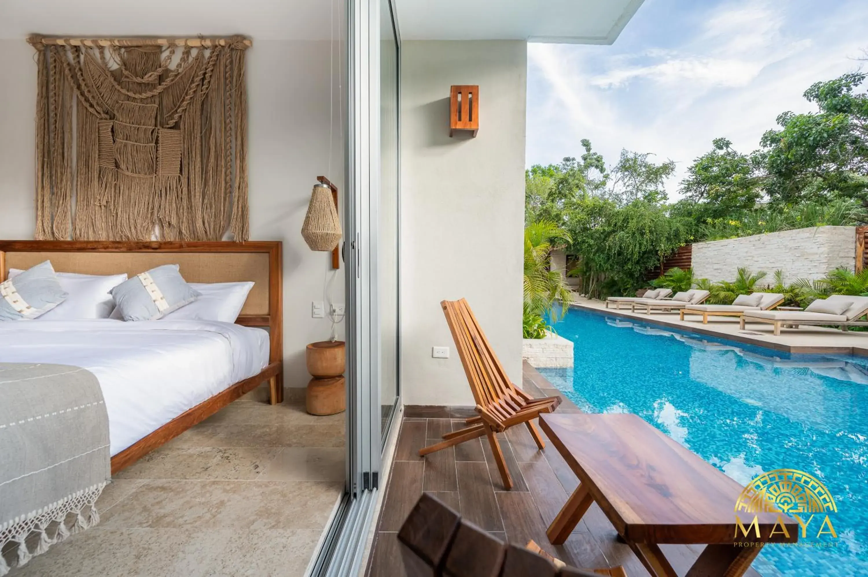Pool view, Bed in Nhoa Tulum Aparthotel by Maya PM Pool view, Bed in Nhoa Tulum Aparthotel by Maya PM