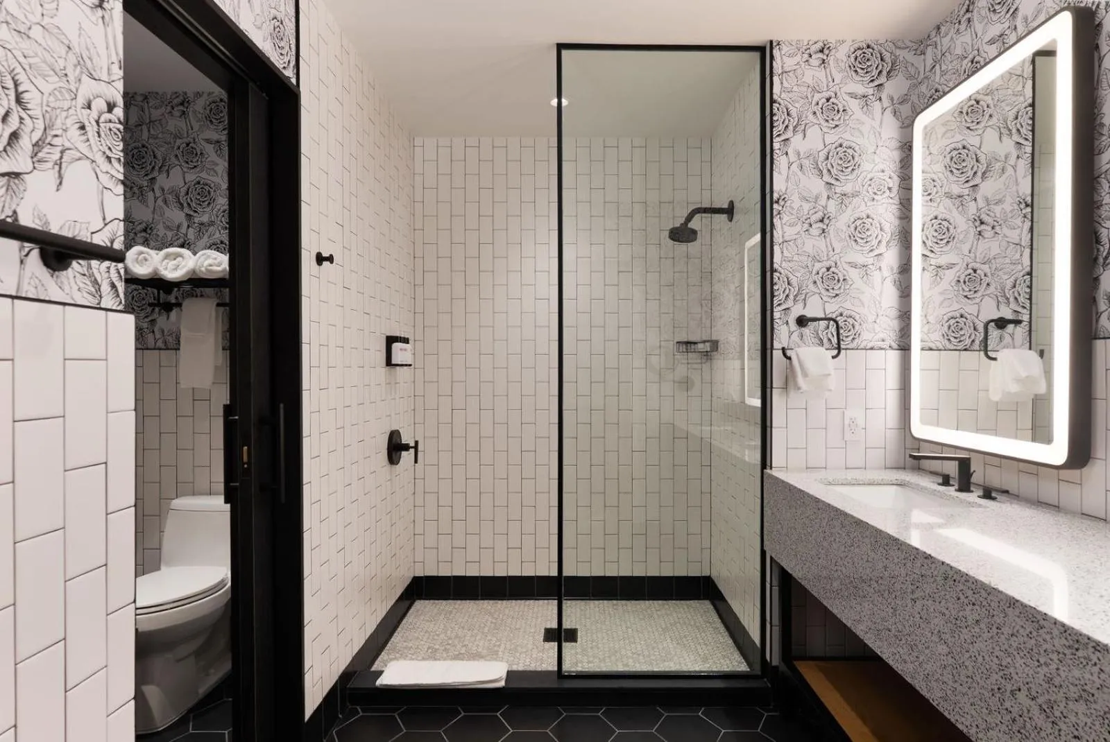 Shower in The Rose Gaming Resort